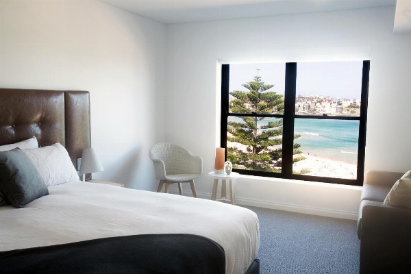 Bondi 38 Serviced Apartments image 2